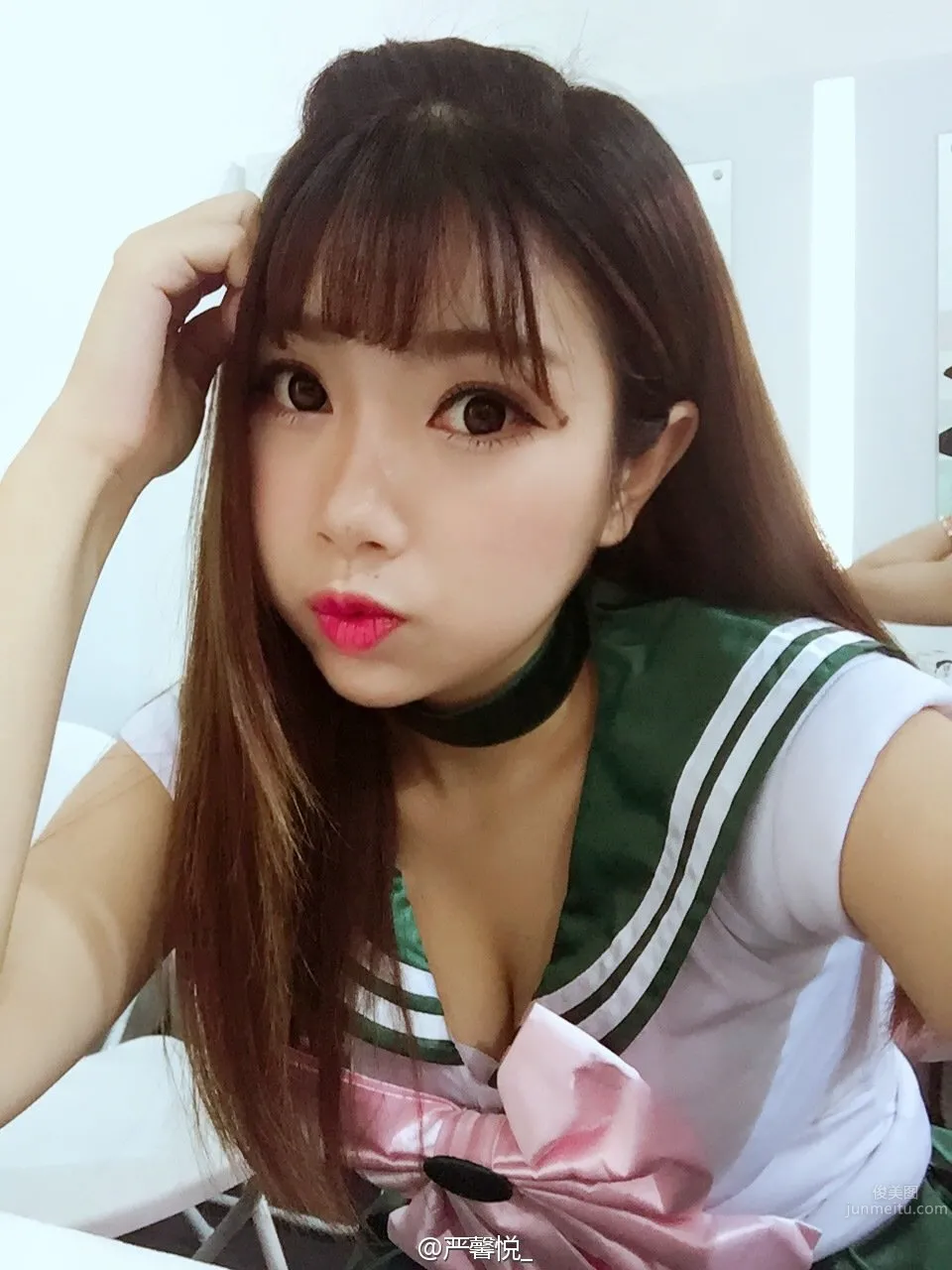 嚴馨悅- 2016ChinaJoy360展台SG 8