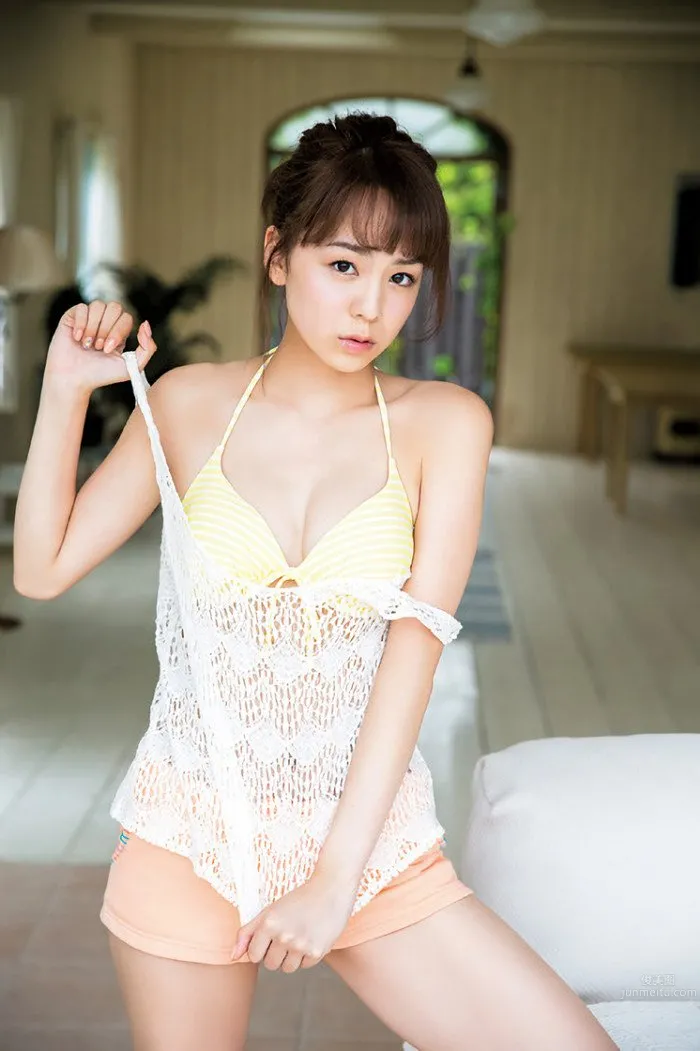 黑田真友香- 現役女大學生首次泳裝寫真 8