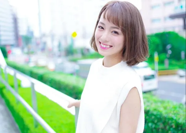 黑田真友香- 現役女大學生首次泳裝寫真 20