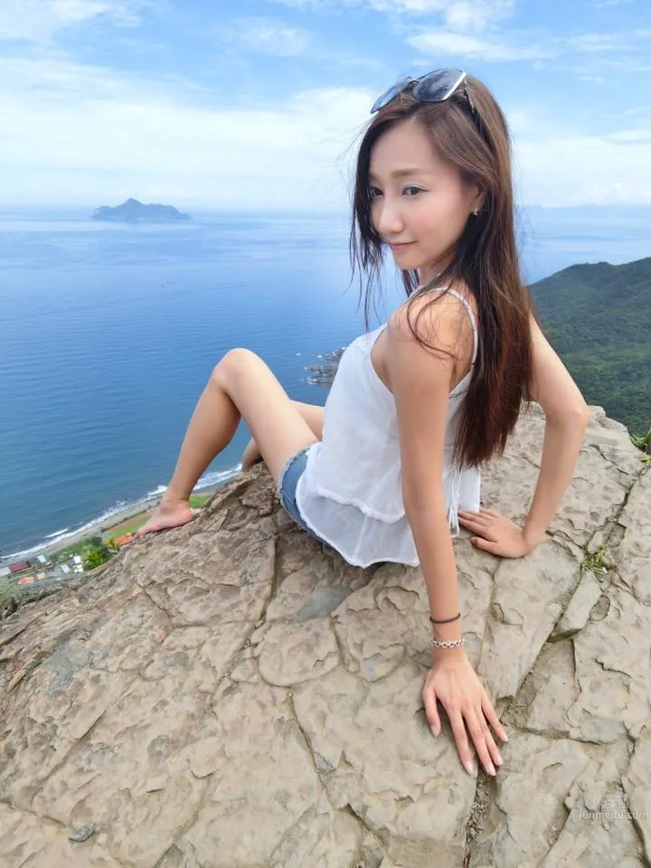 陳逸婕Tina- 32C長腿車模私房照 28