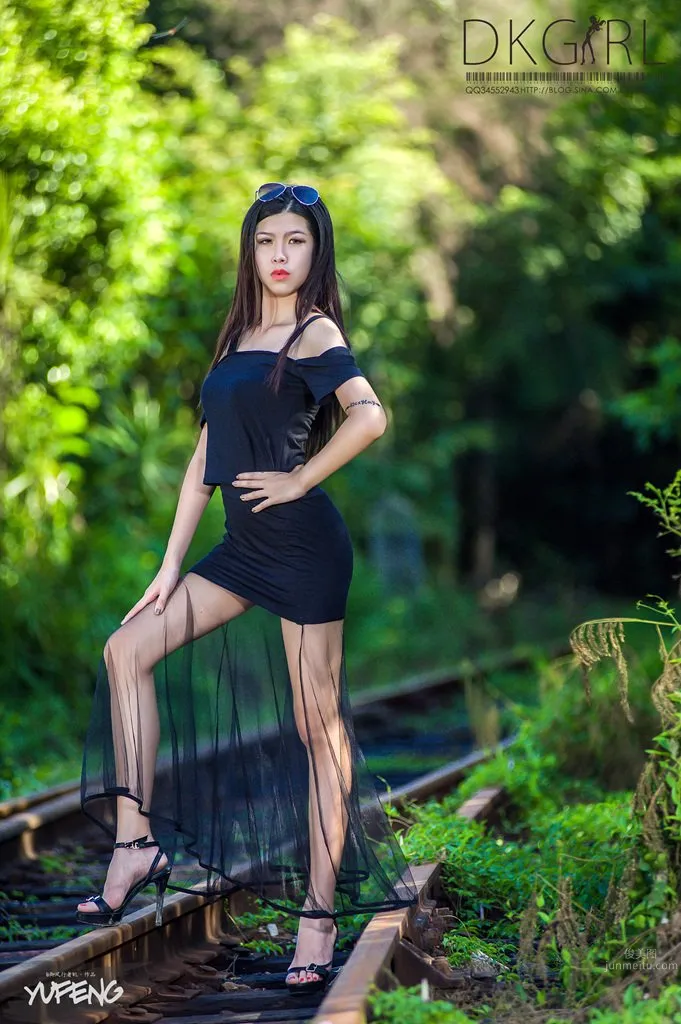 蔡樂兒- 禦女郎冷豔性感寫真合集 17