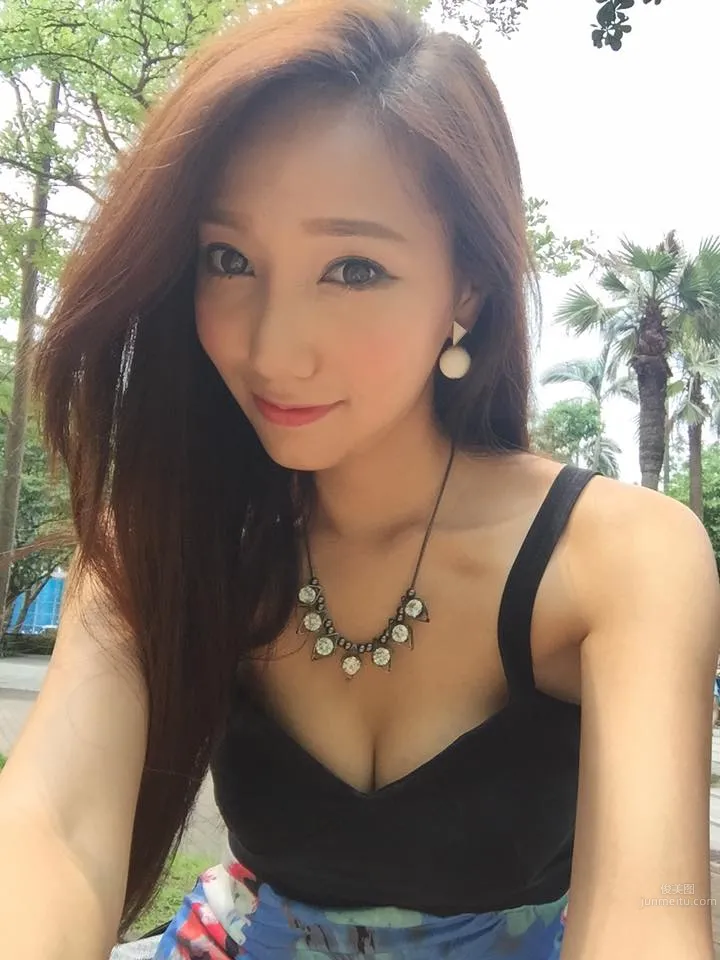 陳逸婕Tina- 32C長腿車模私房照 29