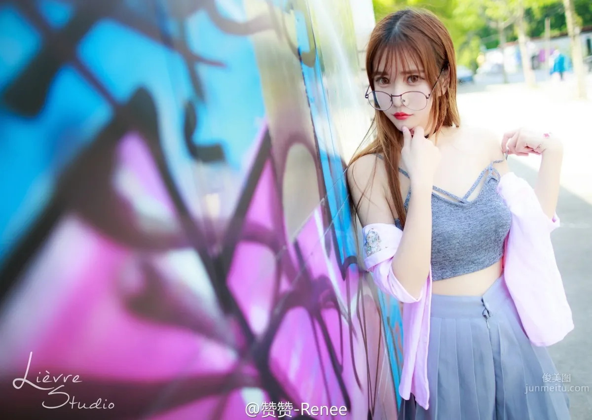 贊贊Renee- 2016ChinaJoy多玩遊戲展台SG 23