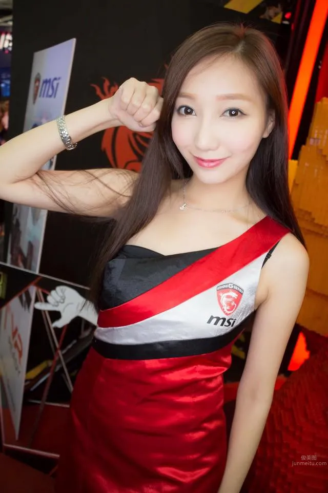 陳逸婕Tina- 32C長腿車模私房照 27