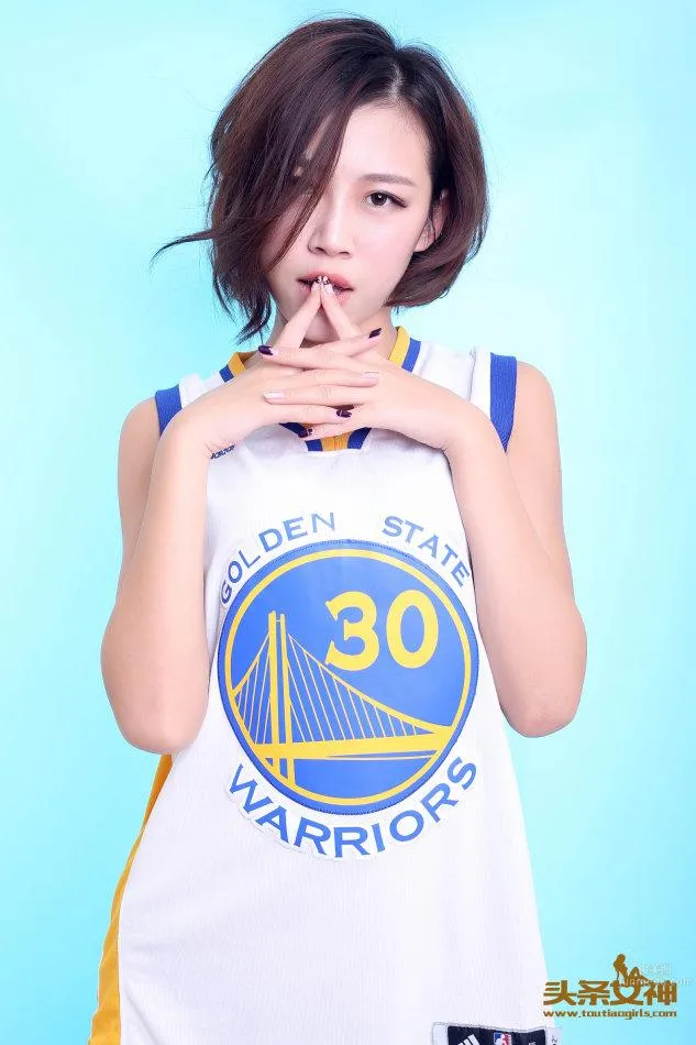 喬米- #頭條女神#庫裡美女球迷性感寫真 2