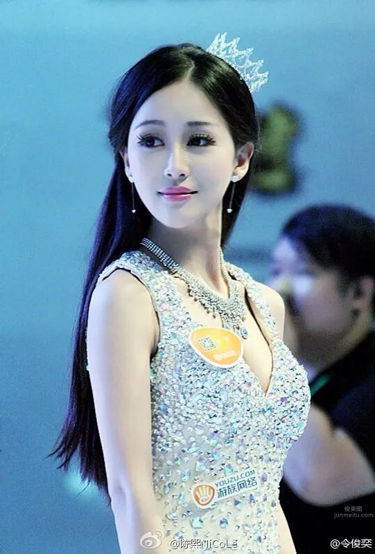 陳熙NiCoLe- 金山首席SG微博美圖 8