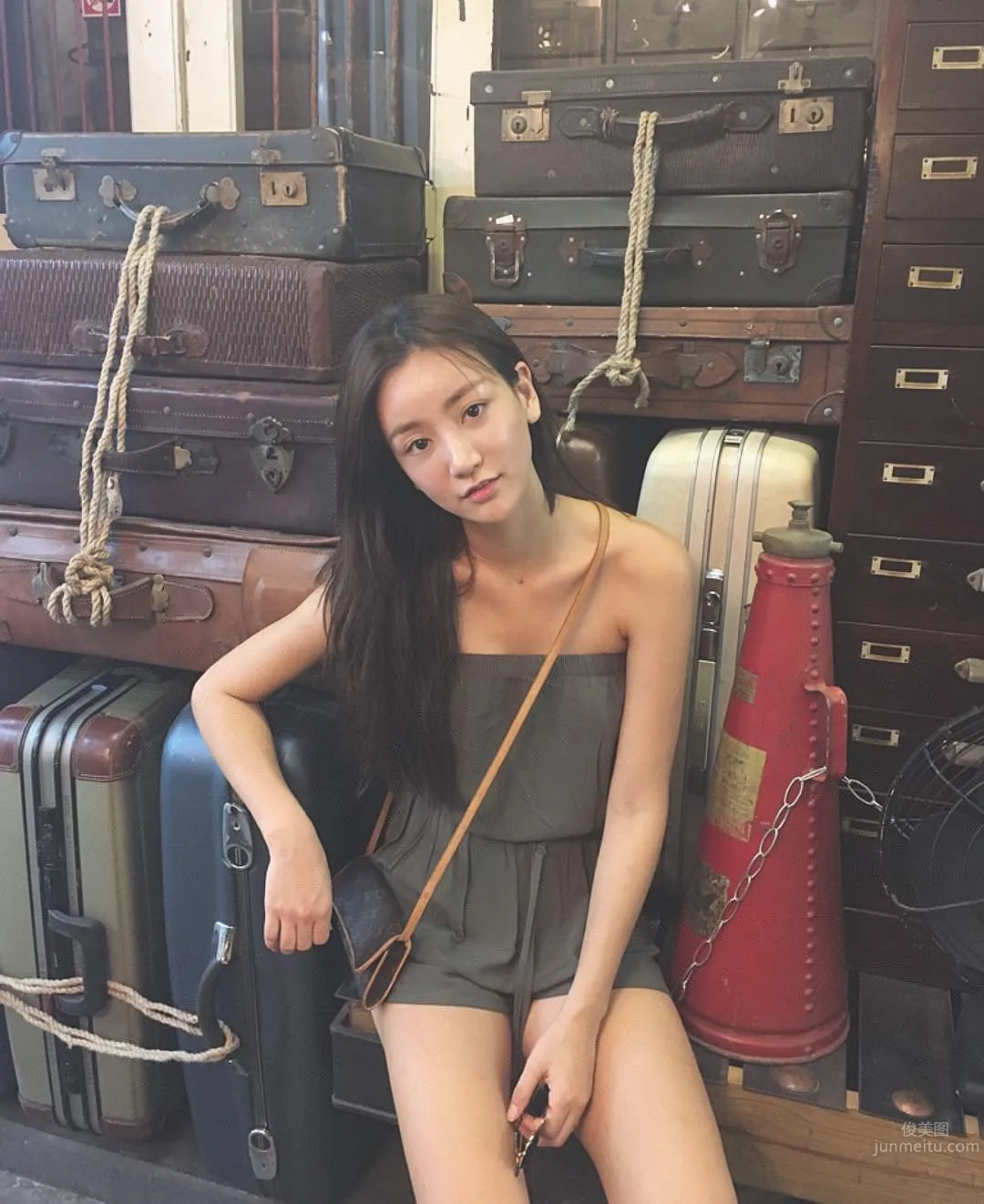 Miu Kim- 南韓模特最愛潮濕天 37
