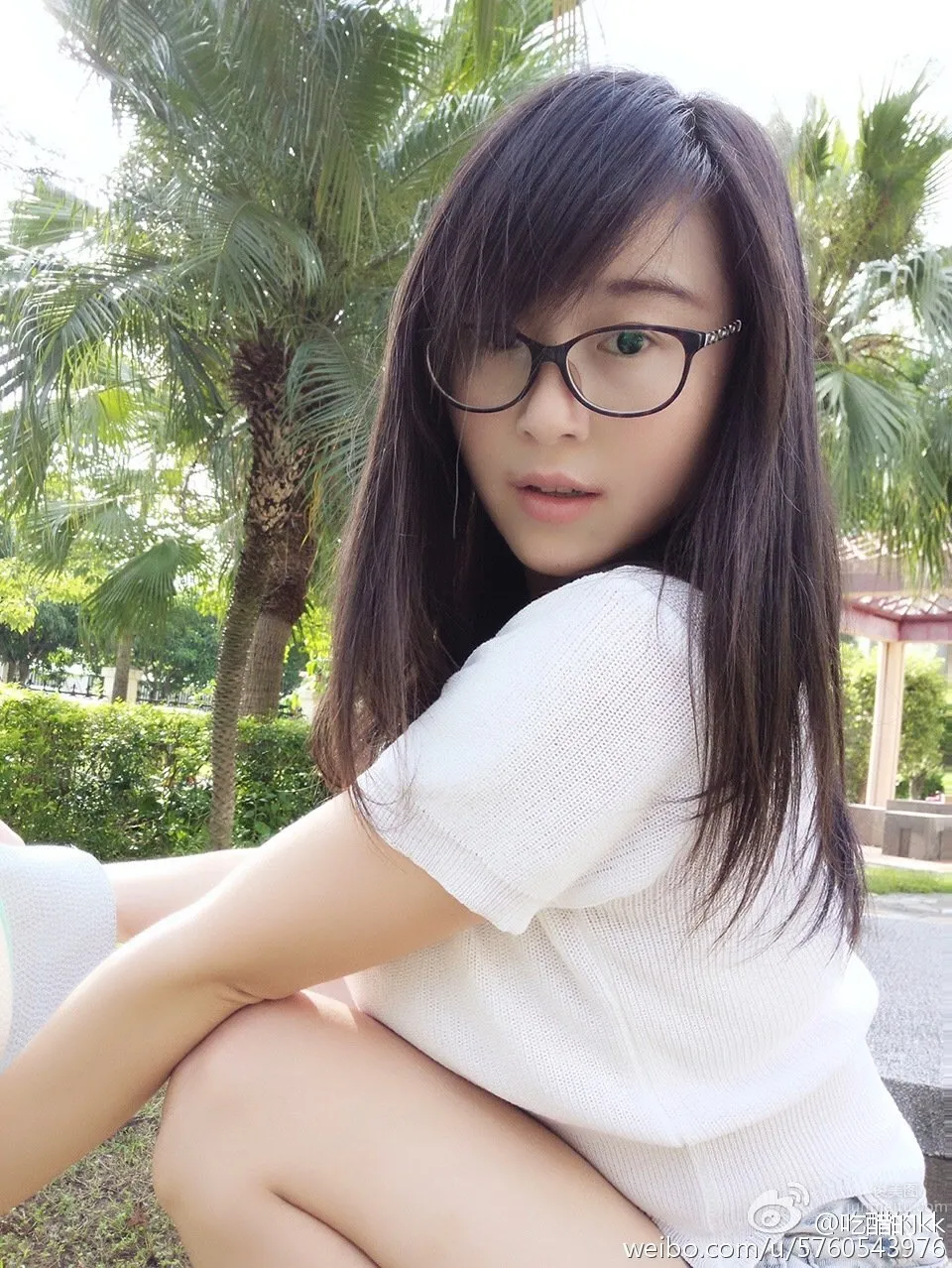 吃醋的kk- 絕對大胸美女主播私房照 9