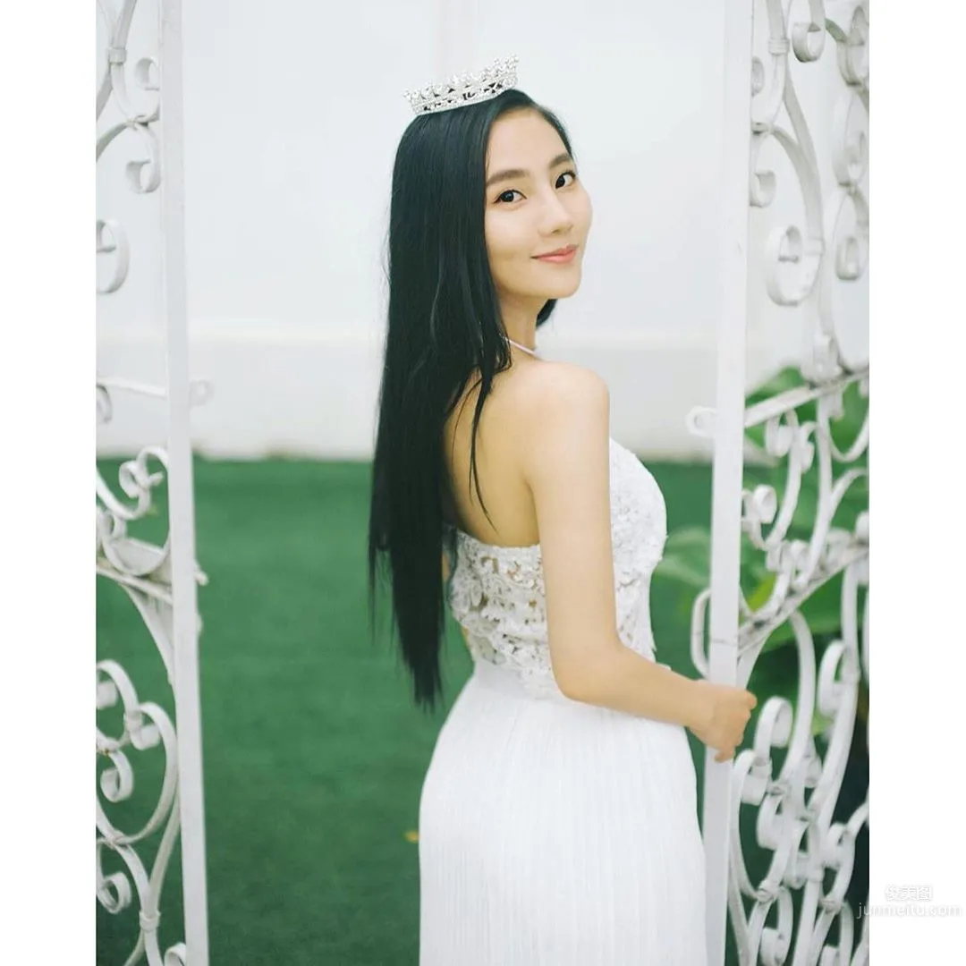 Katrina劉娜- 一輯泳裝相讓你記住她的「大馬正妹」 25