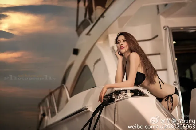 芷健Young- 微博超美私房寫真