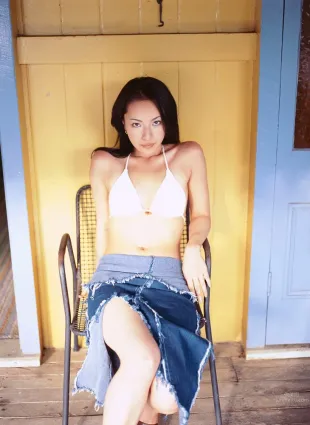 三船美佳- 冷豔系輕熟女美人俳優
