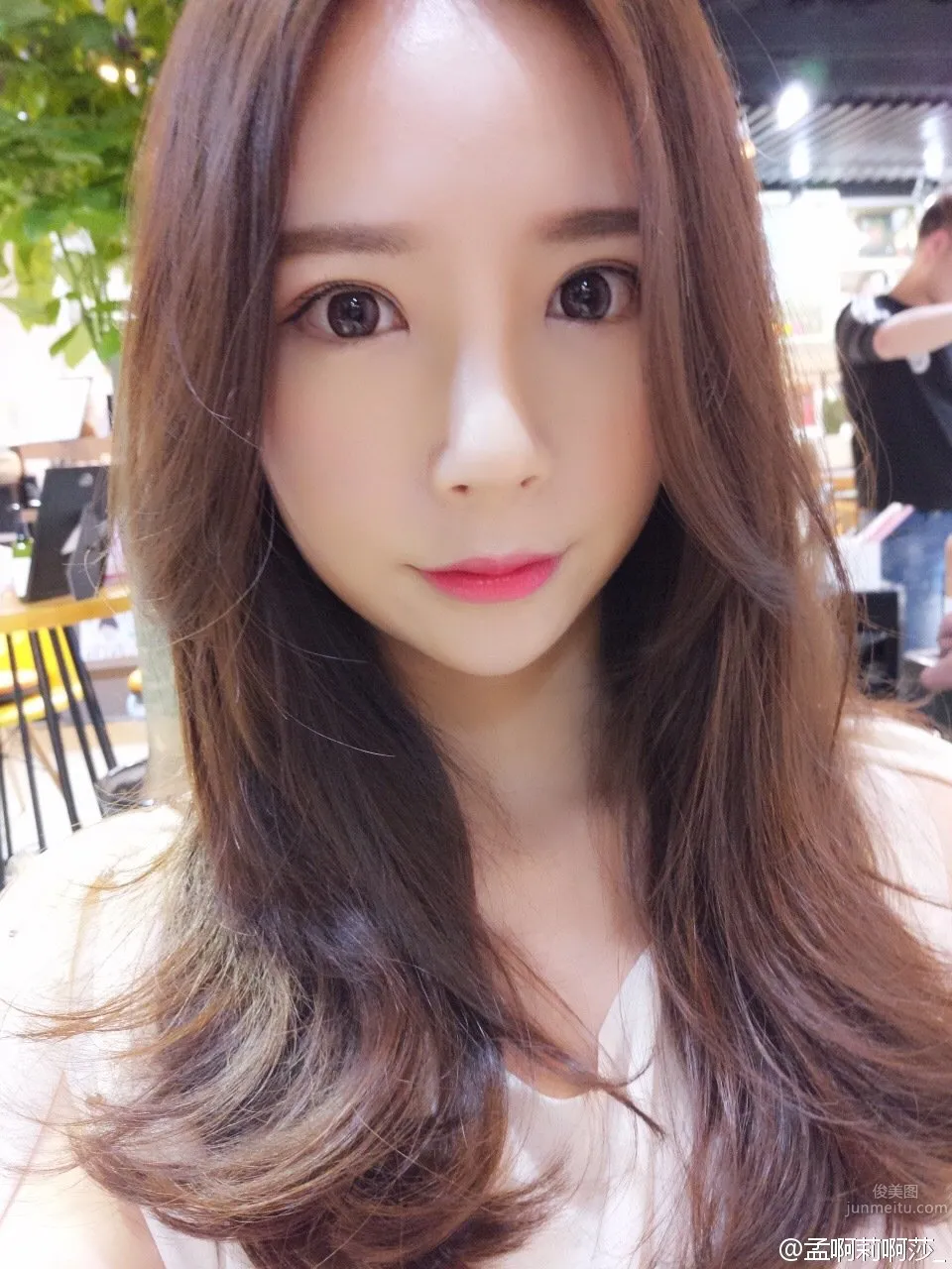 孟莉莎- 2016ChinaJoy奥飞科技SG_1