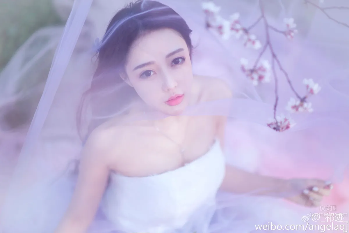 祁迹Kimmy- 微博私房美图_16