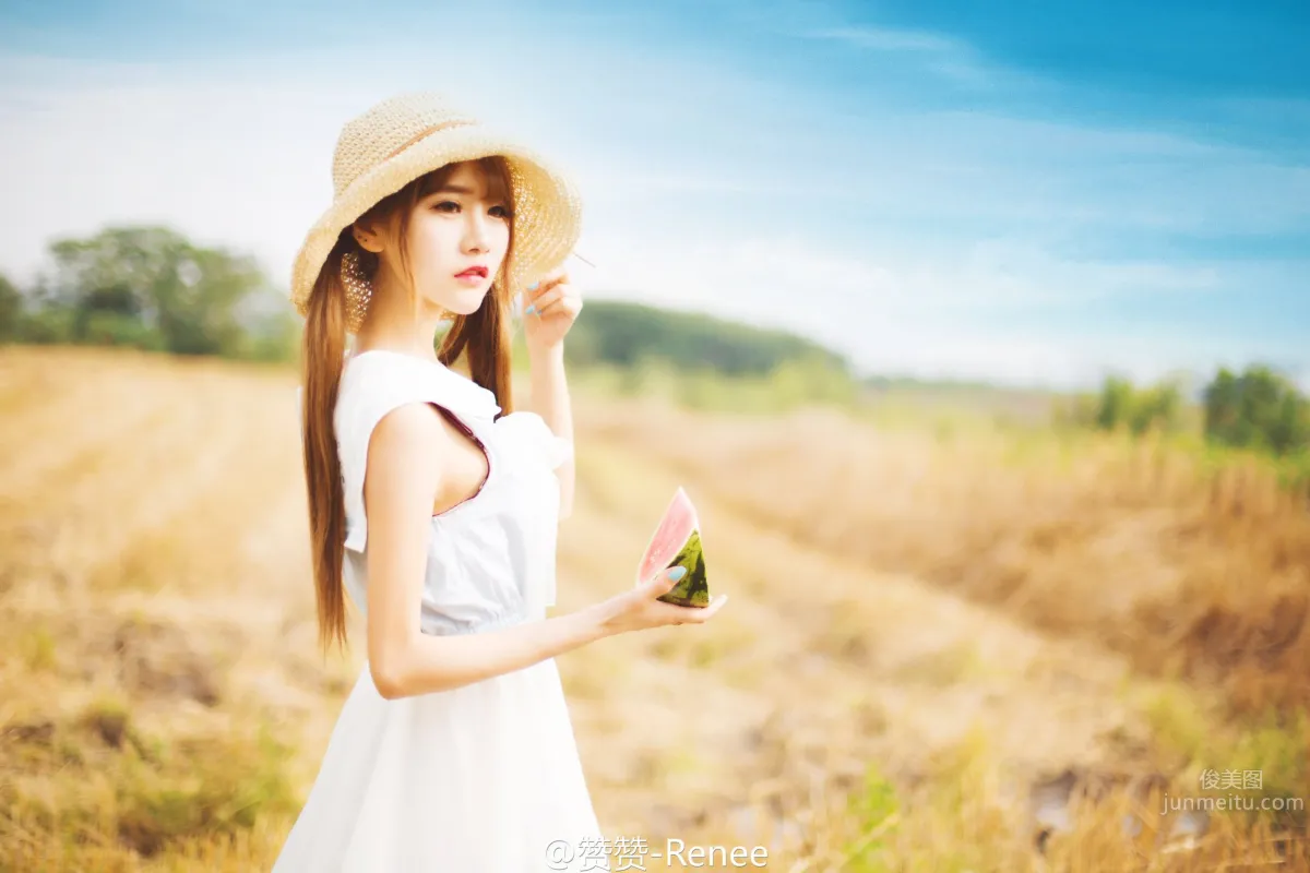 贊贊Renee- 2016ChinaJoy多玩遊戲展台SG 21