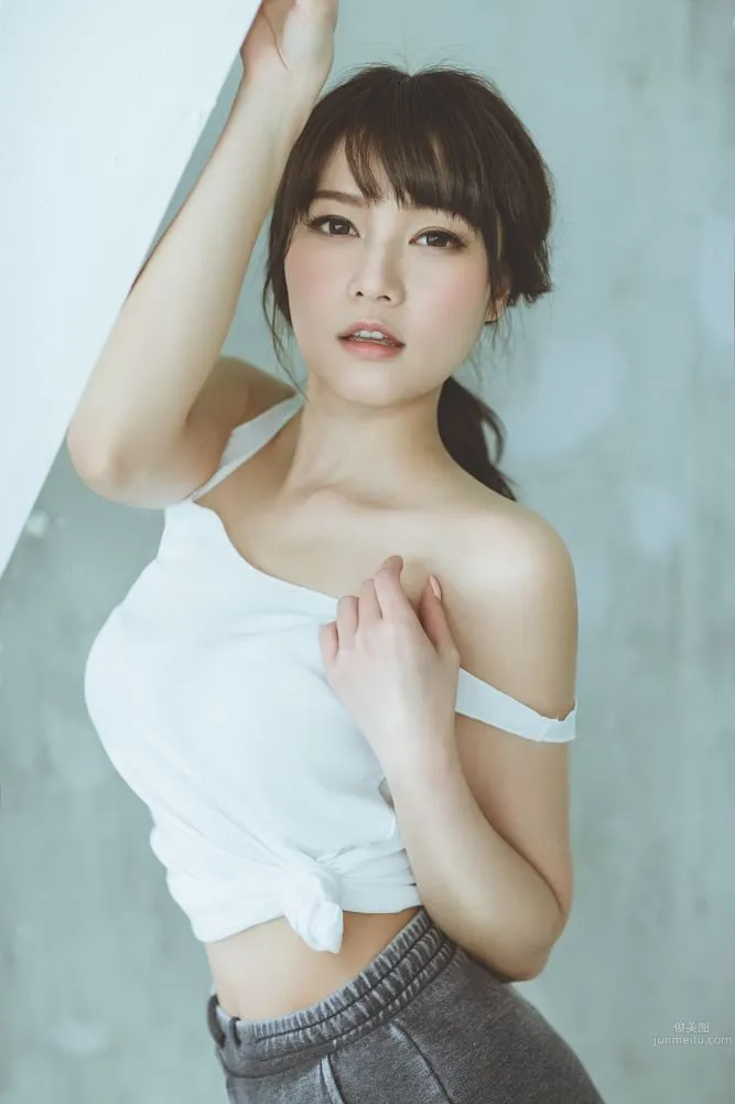 簡帼儀-「高嶺之花」家居寫真 7