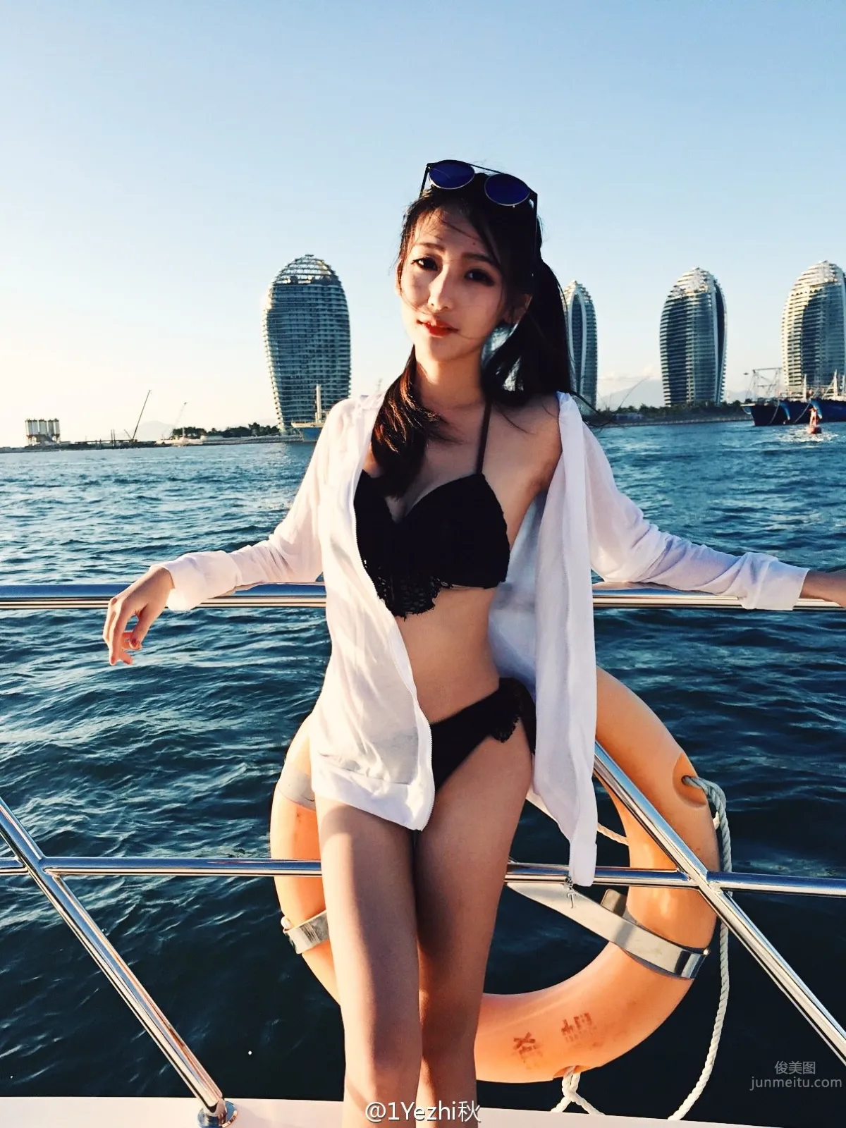 葉知秋- 很有詩意的大美女私房圖 13