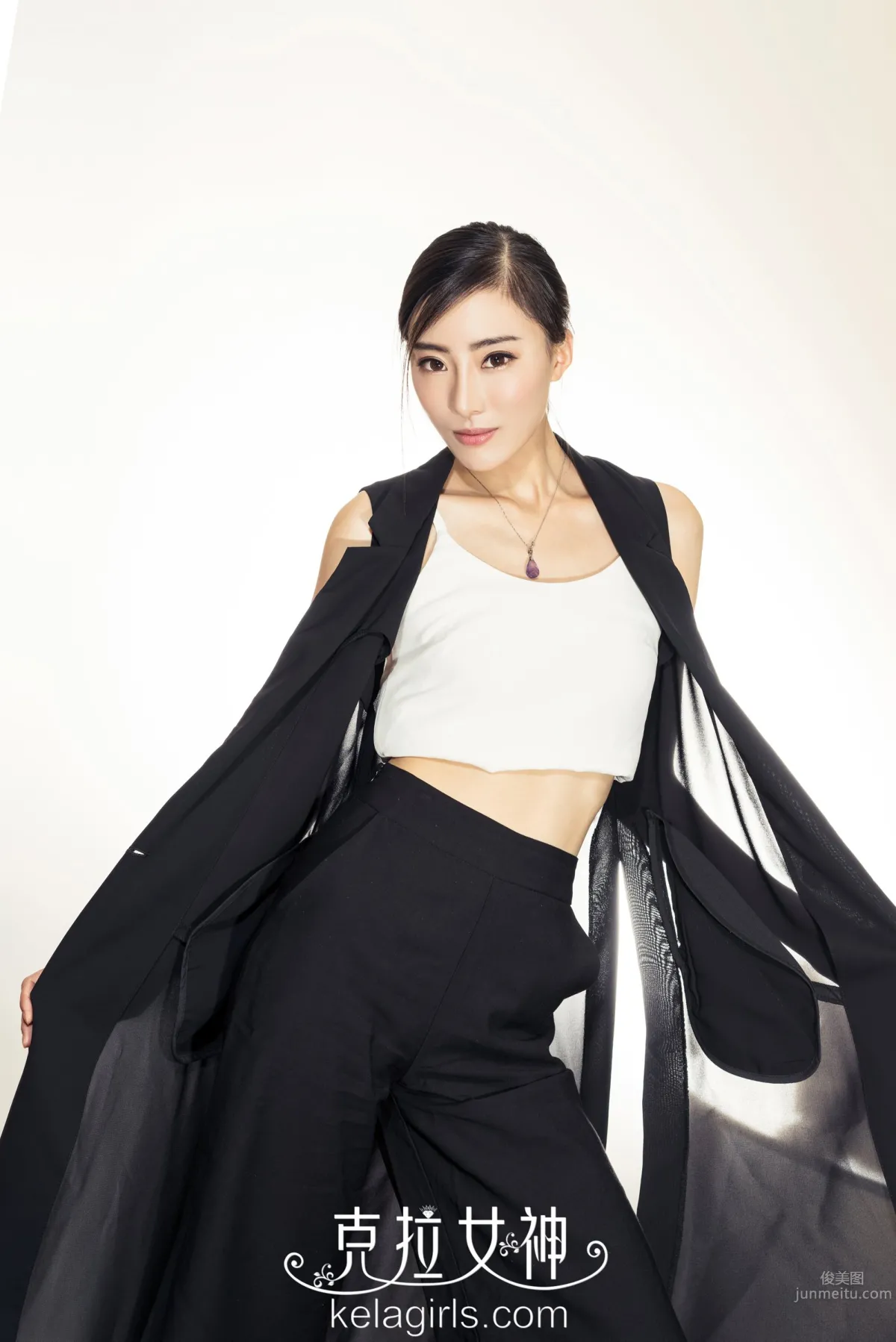 克拉女神穎兒Bang妞 《超模情報員》 16