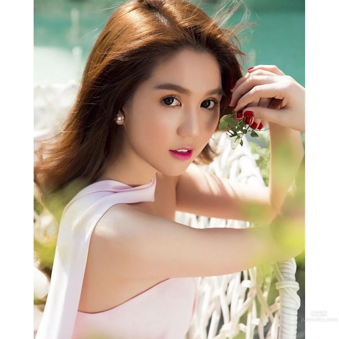 鄧玉貞(Ngoc Trinh)- 越南第一美女海量寫真 31