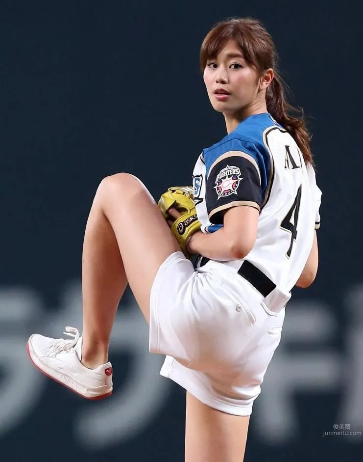 稻村亞美- 豪腕美人群拔出衆的Sex 22