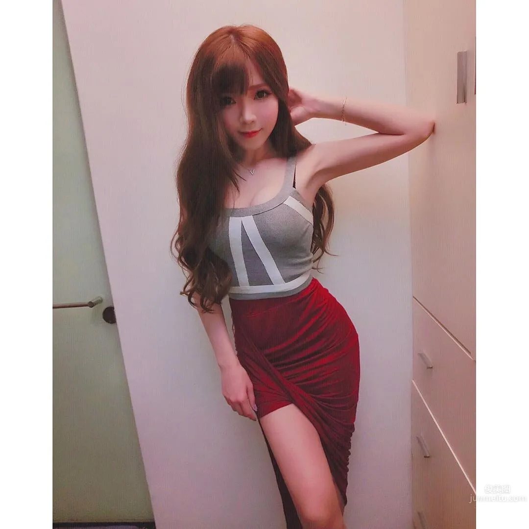 範亞璇- 神似洋娃娃的甜美正妹 10
