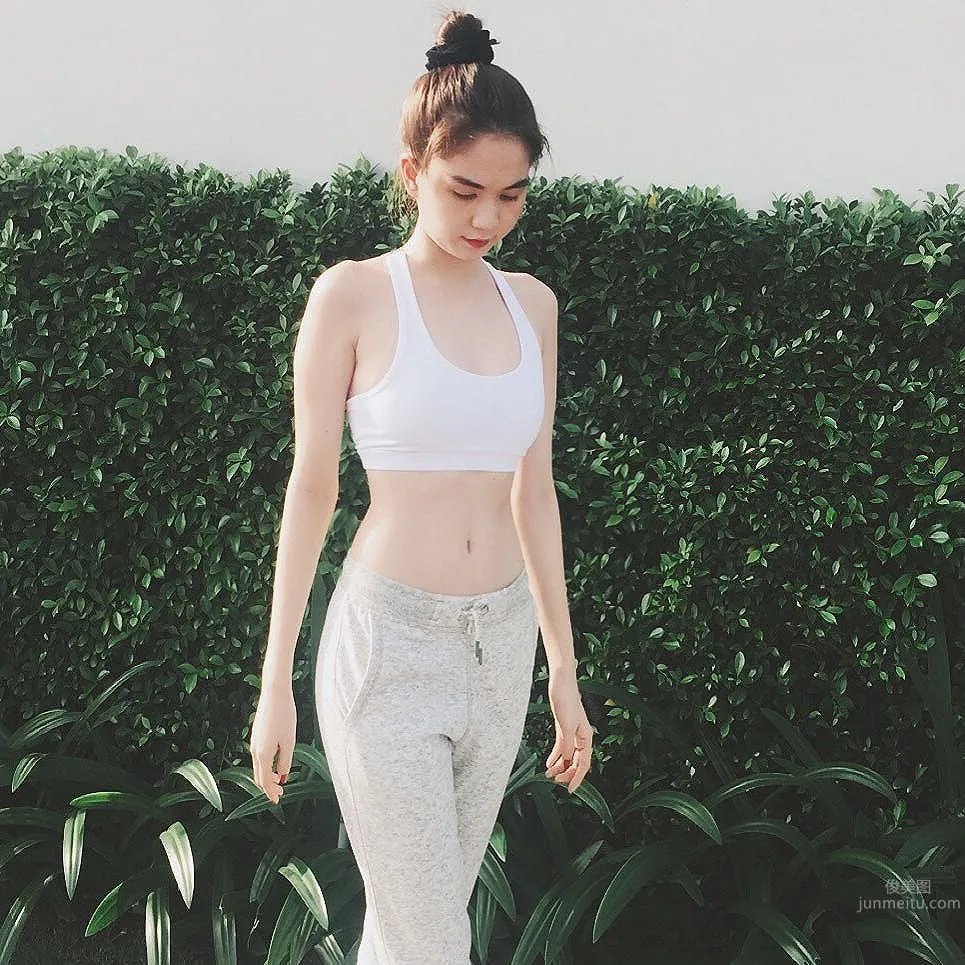 鄧玉貞(Ngoc Trinh)- 越南第一美女海量寫真 30