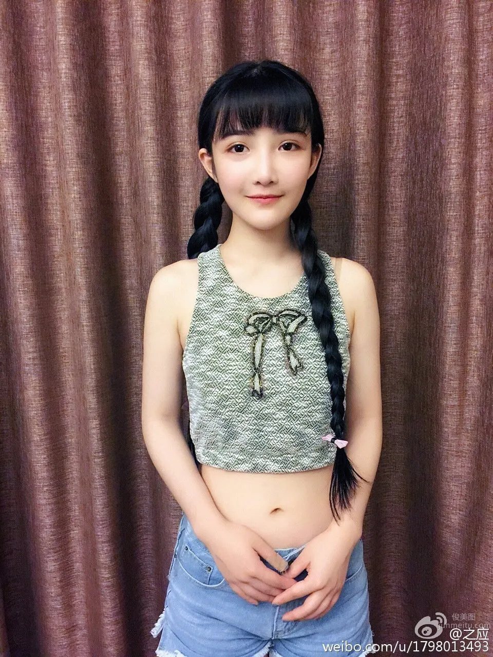 之應- 蘿莉妹子俏皮寫真 24