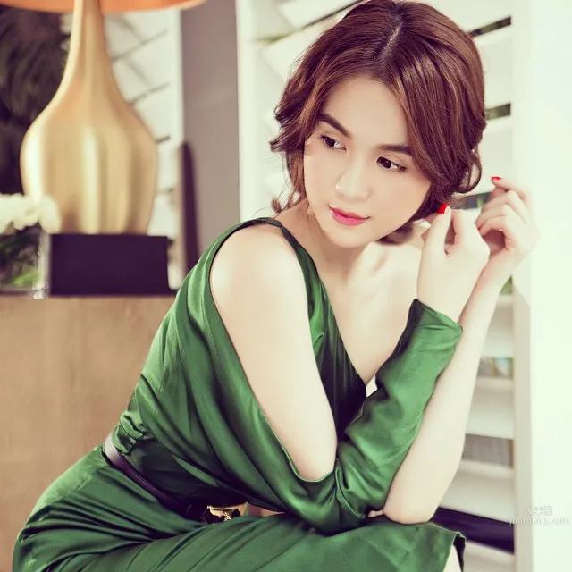 鄧玉貞(Ngoc Trinh)- 越南第一美女海量寫真 10