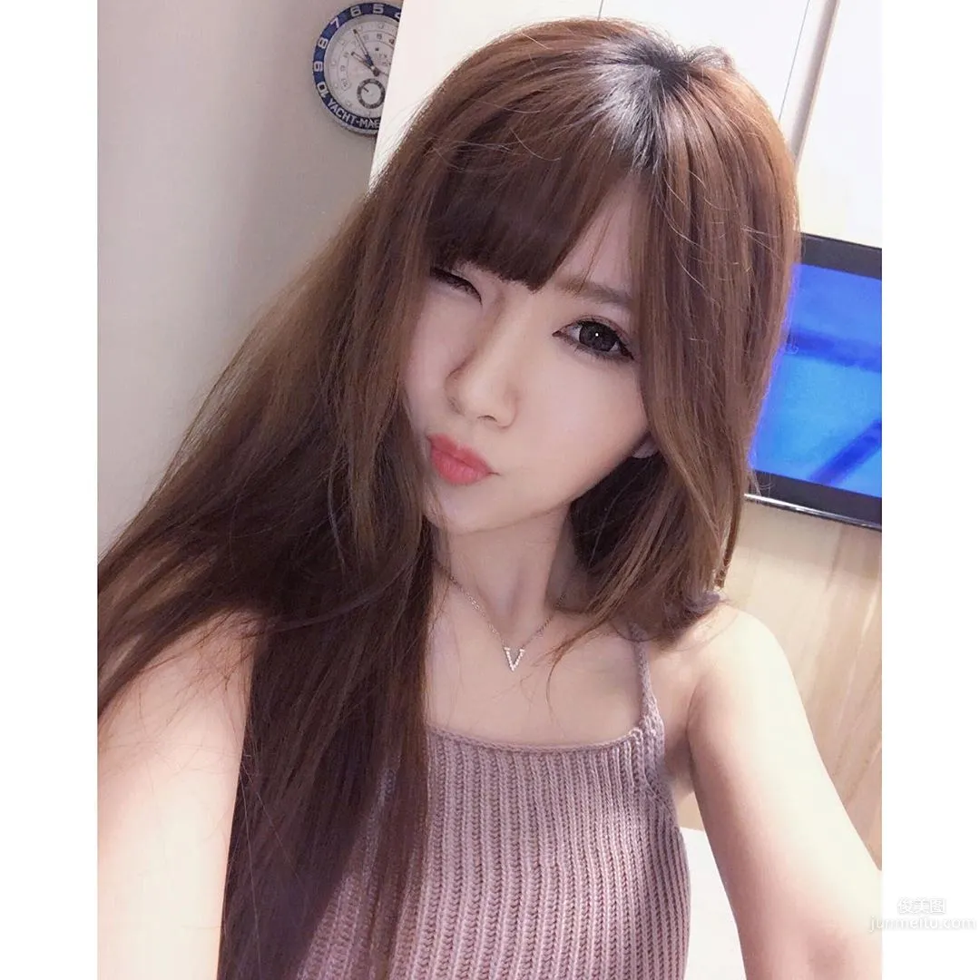 範亞璇- 神似洋娃娃的甜美正妹 15