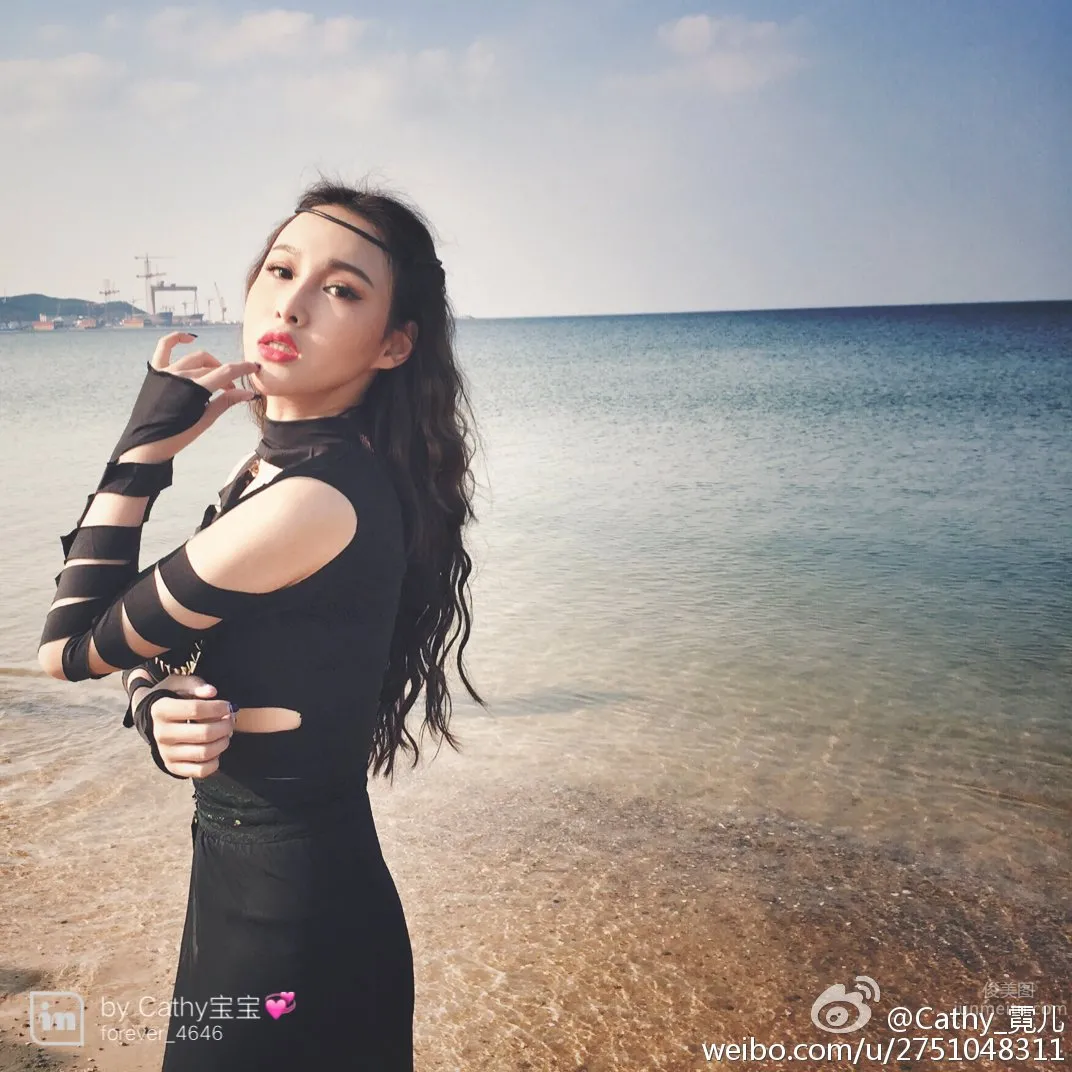athy_霓儿- 微博私房美图_11