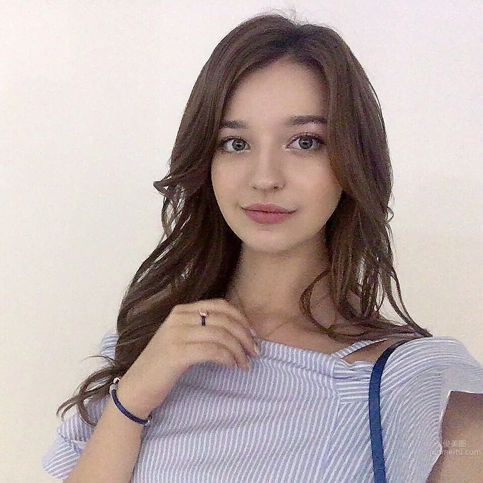 Angelina Danilova- 俄羅多姿的可愛美女 16