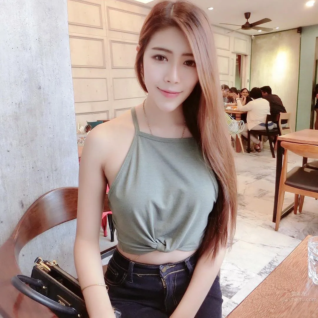 Hannah Yap- 身材姣好的瓜子臉大馬美人 12