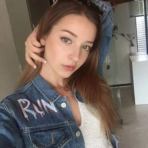 Angelina Danilova- 俄羅多姿的可愛美女 5