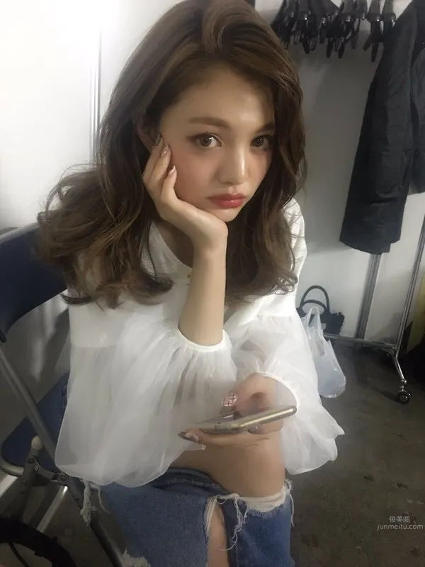 吉木千沙都- 妖豔的小妖精私房照 10