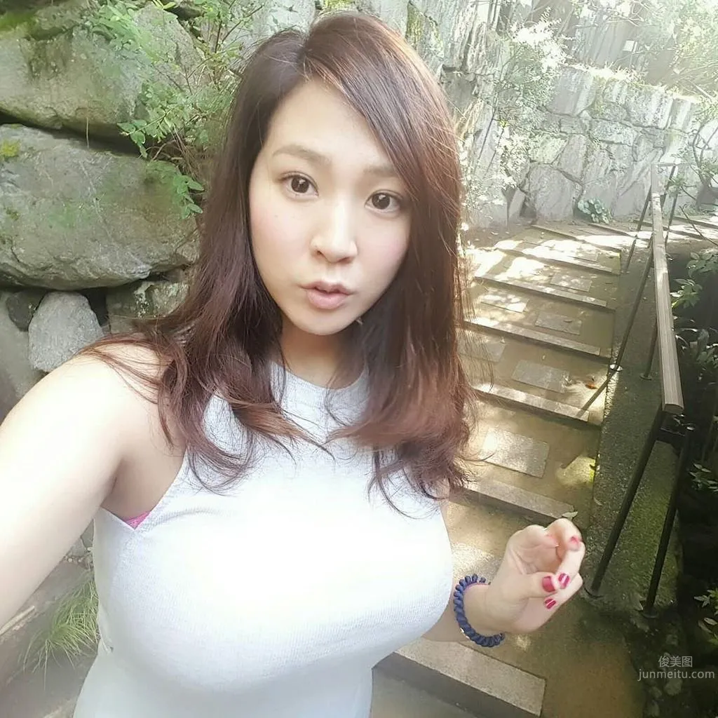 うさまりあ- J罩杯的马拉松美人_13