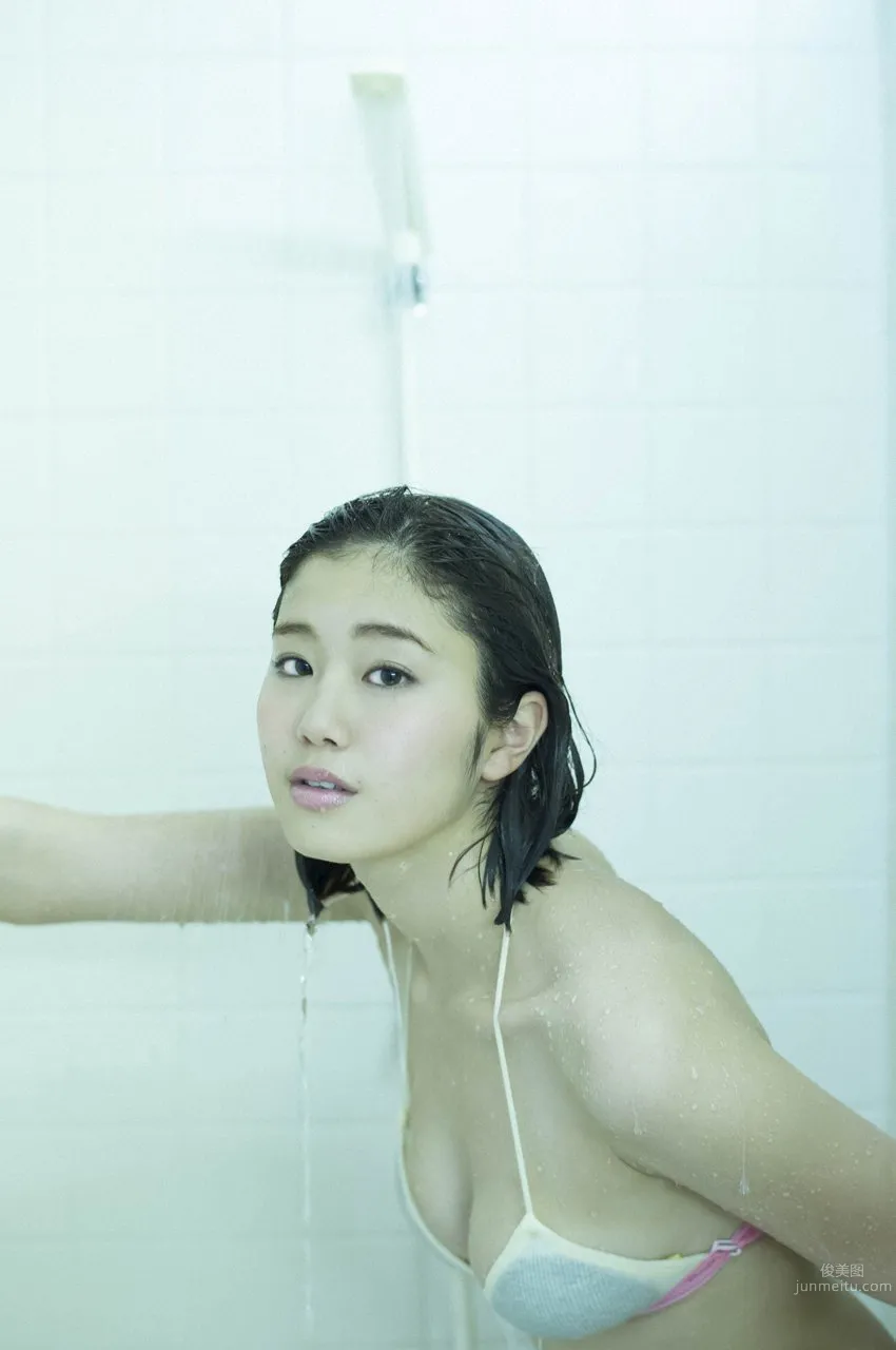 稻村亞美- 美腳全開！神之開球式 34
