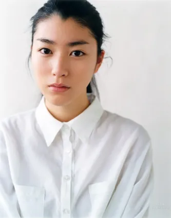 成海璃子- 清純派兼實力派的女優