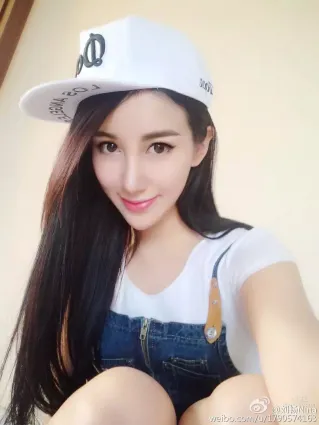 劉暢Nina- 顔值超高的麻豆私房照