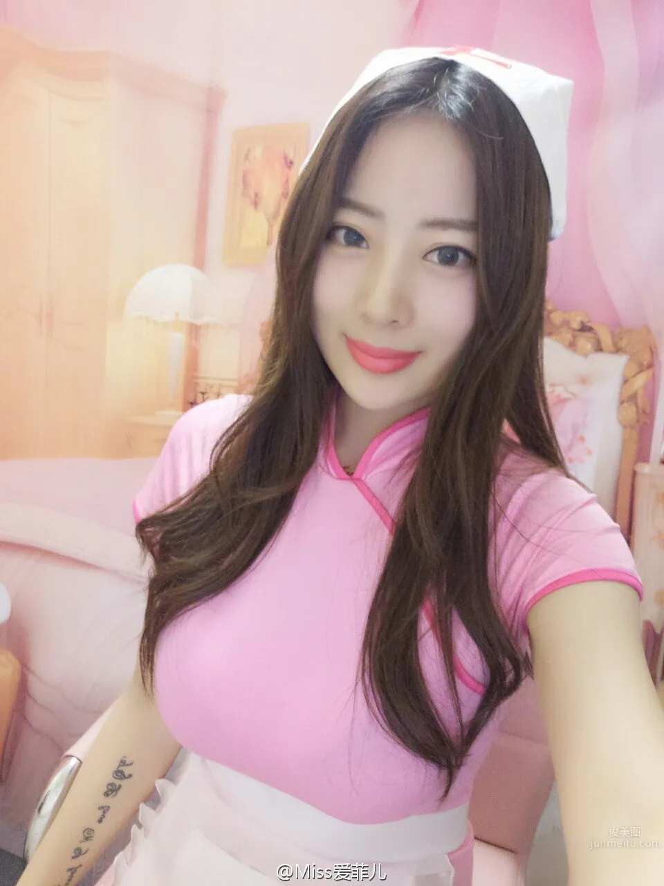 Miss愛菲兒- 32H天然大白兔美女主播 21