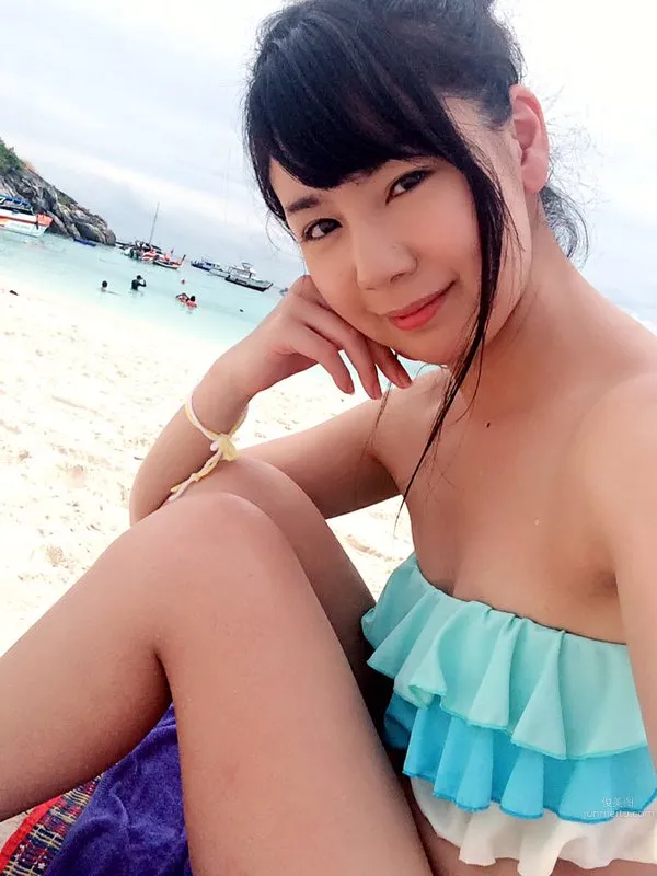 今井蜜月- 美臀小美女私房照 22