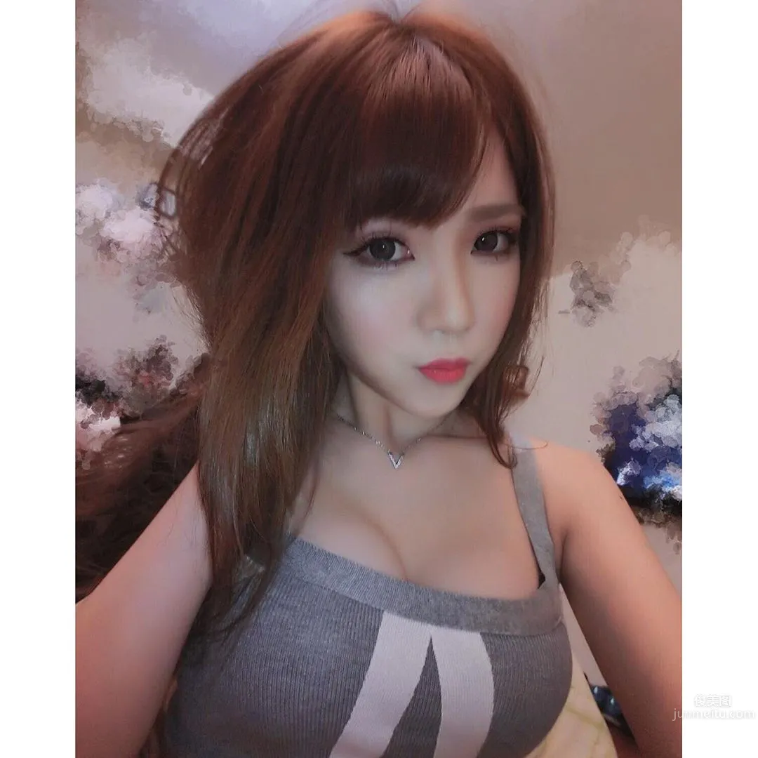 範亞璇- 神似洋娃娃的甜美正妹 13