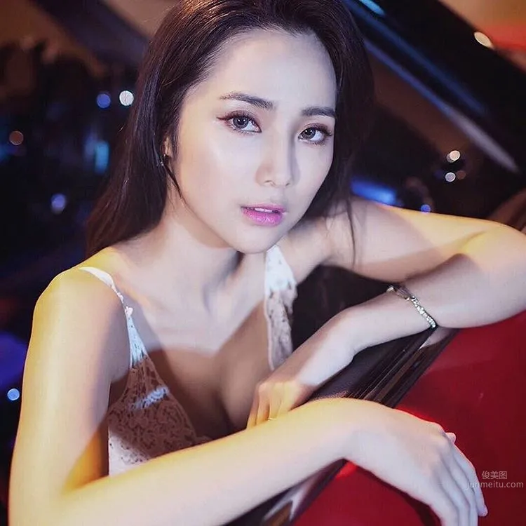 Lynne雨玄- 内在外在都美的護理系校花 5