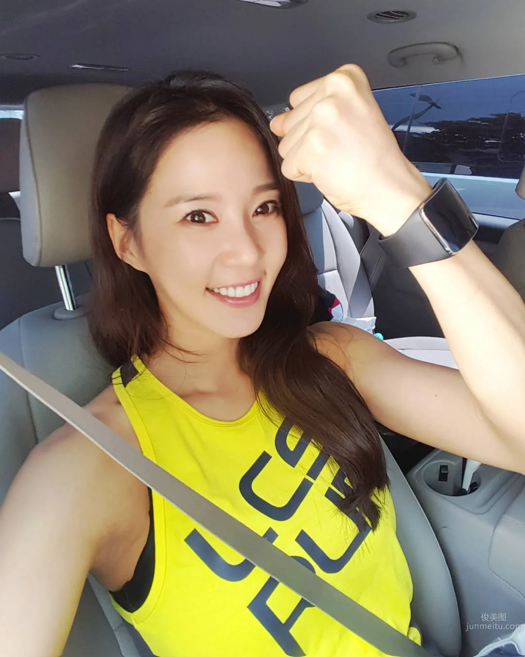 雷楊(레이양)- 美貌與氣質兼備的健身教練 11