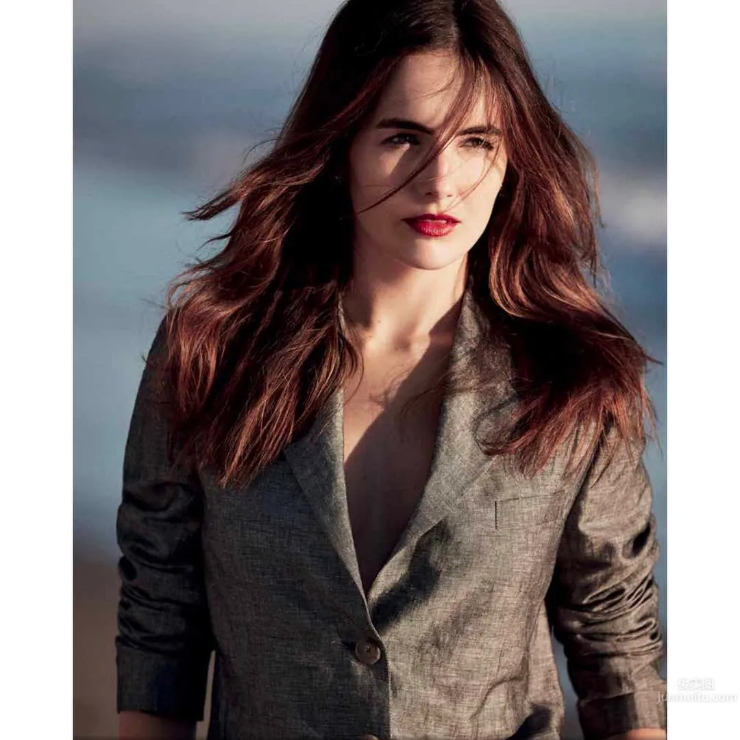 Camilla Belle- 美巴混血美女IG生活照 7