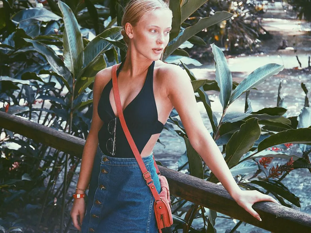 莎拉·拉尔森(Zara Larsson)- 瑞典创作才女私房照_3