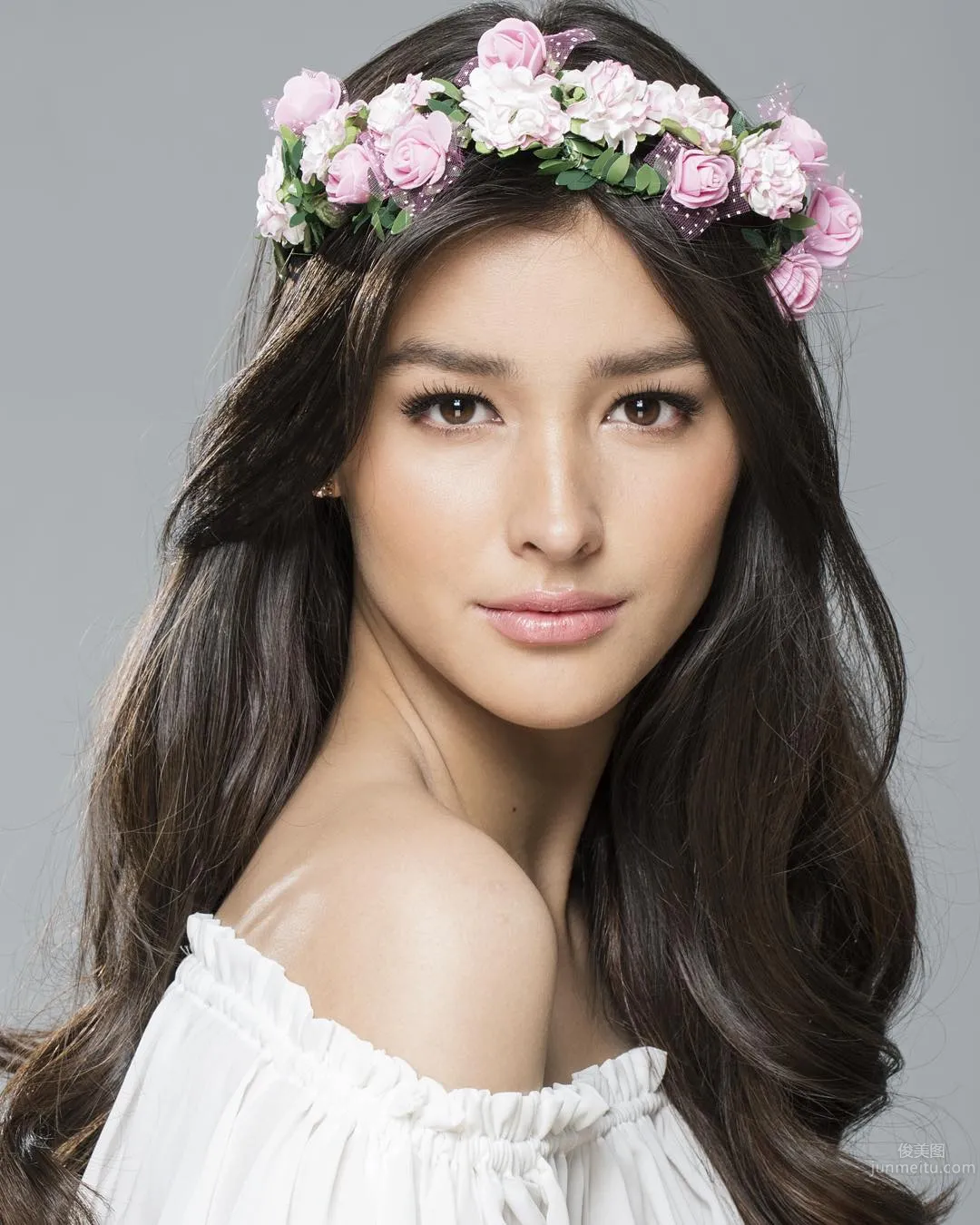 Liza Soberano- 全球最美脸蛋的菲美混血模特_8
