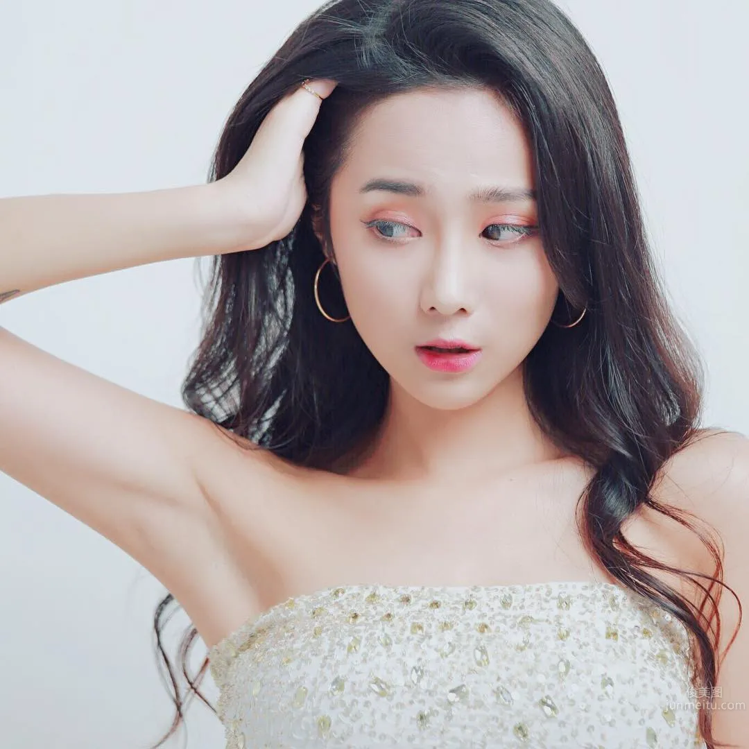 Lynne雨玄- 内在外在都美的護理系校花 17