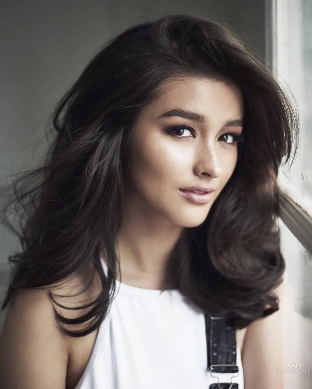 Liza Soberano- 全球最美臉蛋的菲美混血模特 15