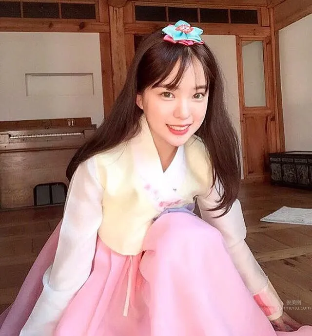 Ha Neul- 南韓雪肌女神IG私房美照 5
