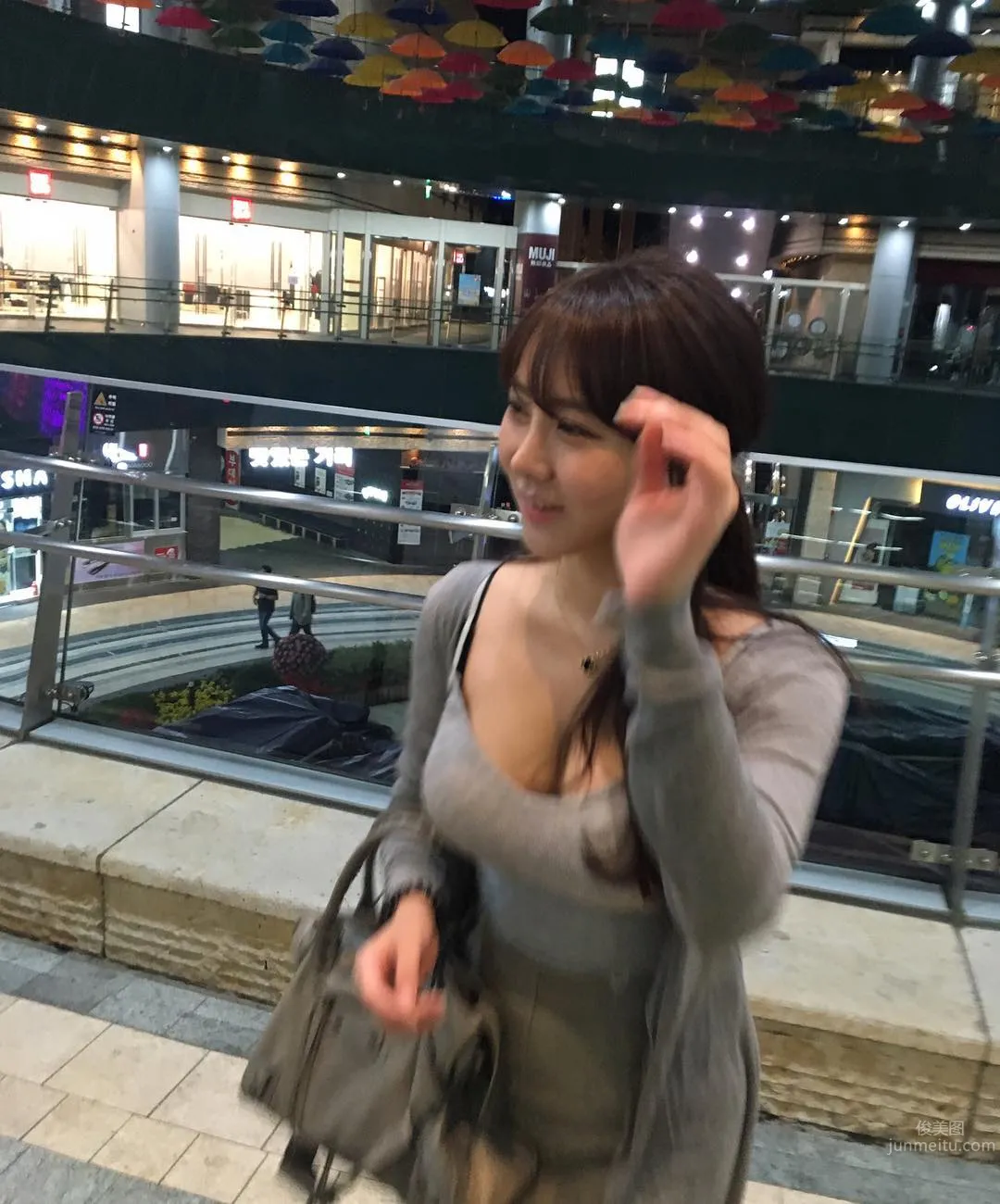 Lovelyn- 元氣超高的韓國萌妹子 45