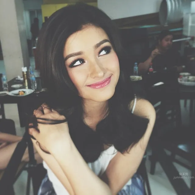 Liza Soberano- 全球最美脸蛋的菲美混血模特_24